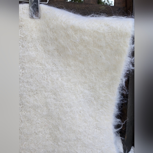 Vintage Glen Cree Mohair Shawl - Picture 3 of 7